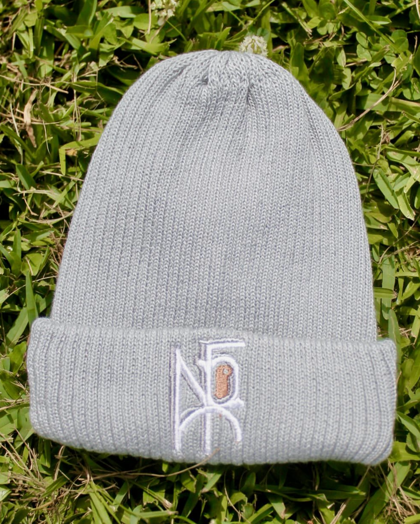 " MERF " BEANIE ( WOLF GRAY)